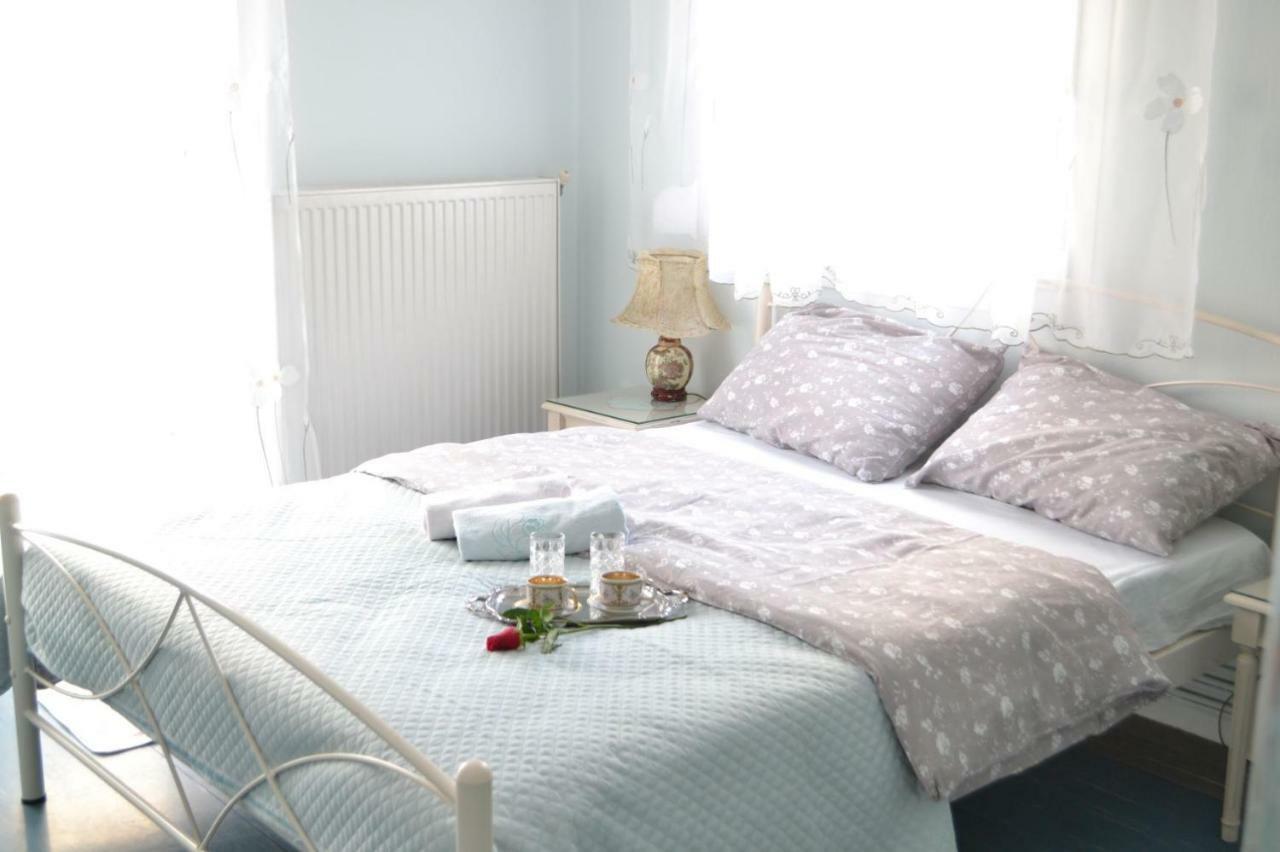 Agia Sofia'S Down Town Flat Apartment Tesalonika Bagian luar foto