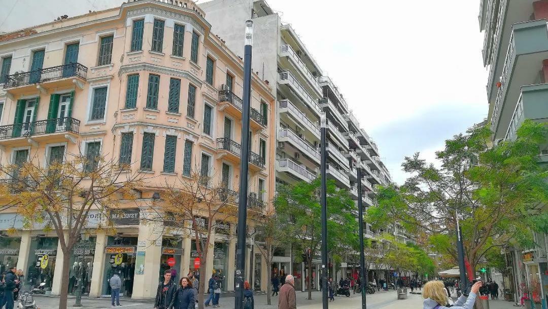 Agia Sofia'S Down Town Flat Apartment Tesalonika Bagian luar foto