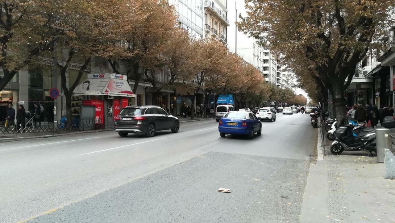 Agia Sofia'S Down Town Flat Apartment Tesalonika Bagian luar foto