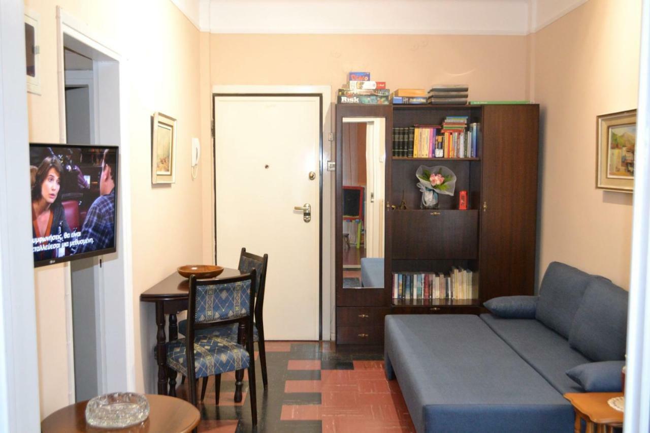 Agia Sofia'S Down Town Flat Apartment Tesalonika Bagian luar foto