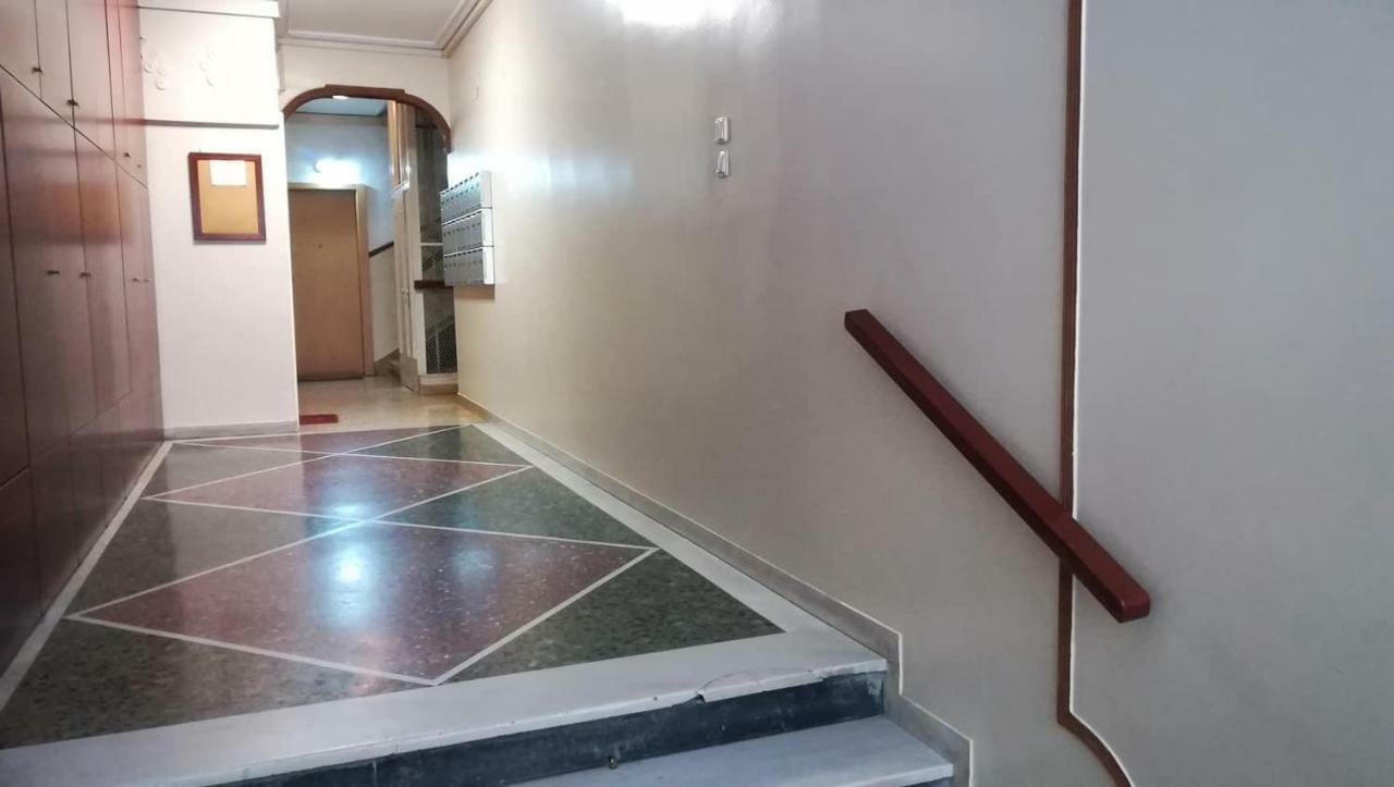 Agia Sofia'S Down Town Flat Apartment Tesalonika Bagian luar foto