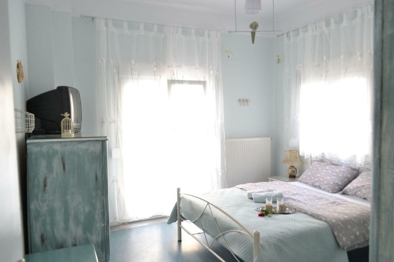Agia Sofia'S Down Town Flat Apartment Tesalonika Bagian luar foto