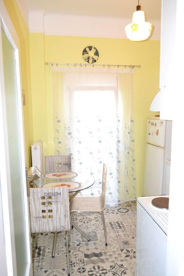 Agia Sofia'S Down Town Flat Apartment Tesalonika Bagian luar foto