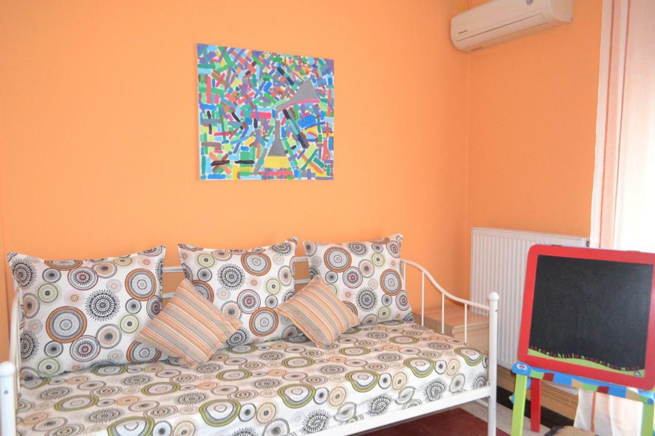 Agia Sofia'S Down Town Flat Apartment Tesalonika Bagian luar foto