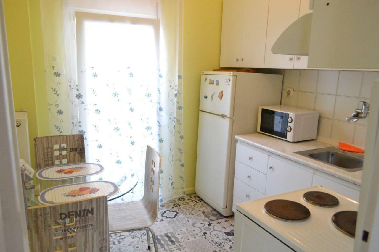 Agia Sofia'S Down Town Flat Apartment Tesalonika Bagian luar foto